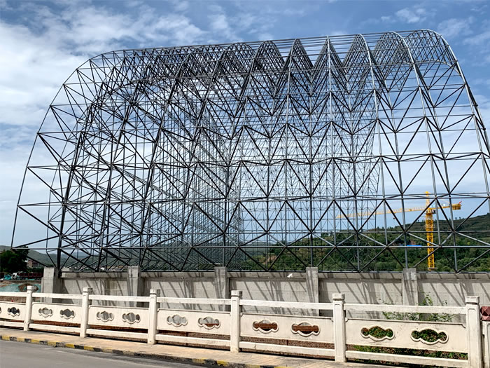 乌海山寨矿储煤棚网架